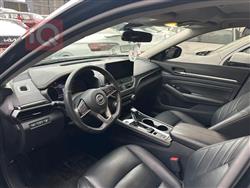 نيسان ألتيما